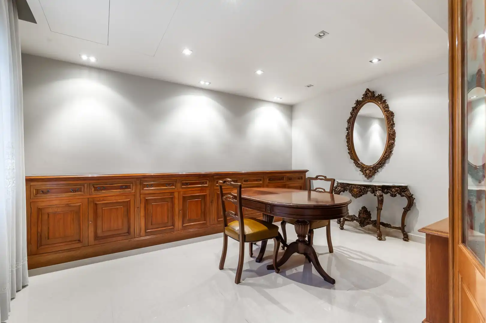 Flat for sale in Barcelona  with Air Conditioner, Heating and Terrace