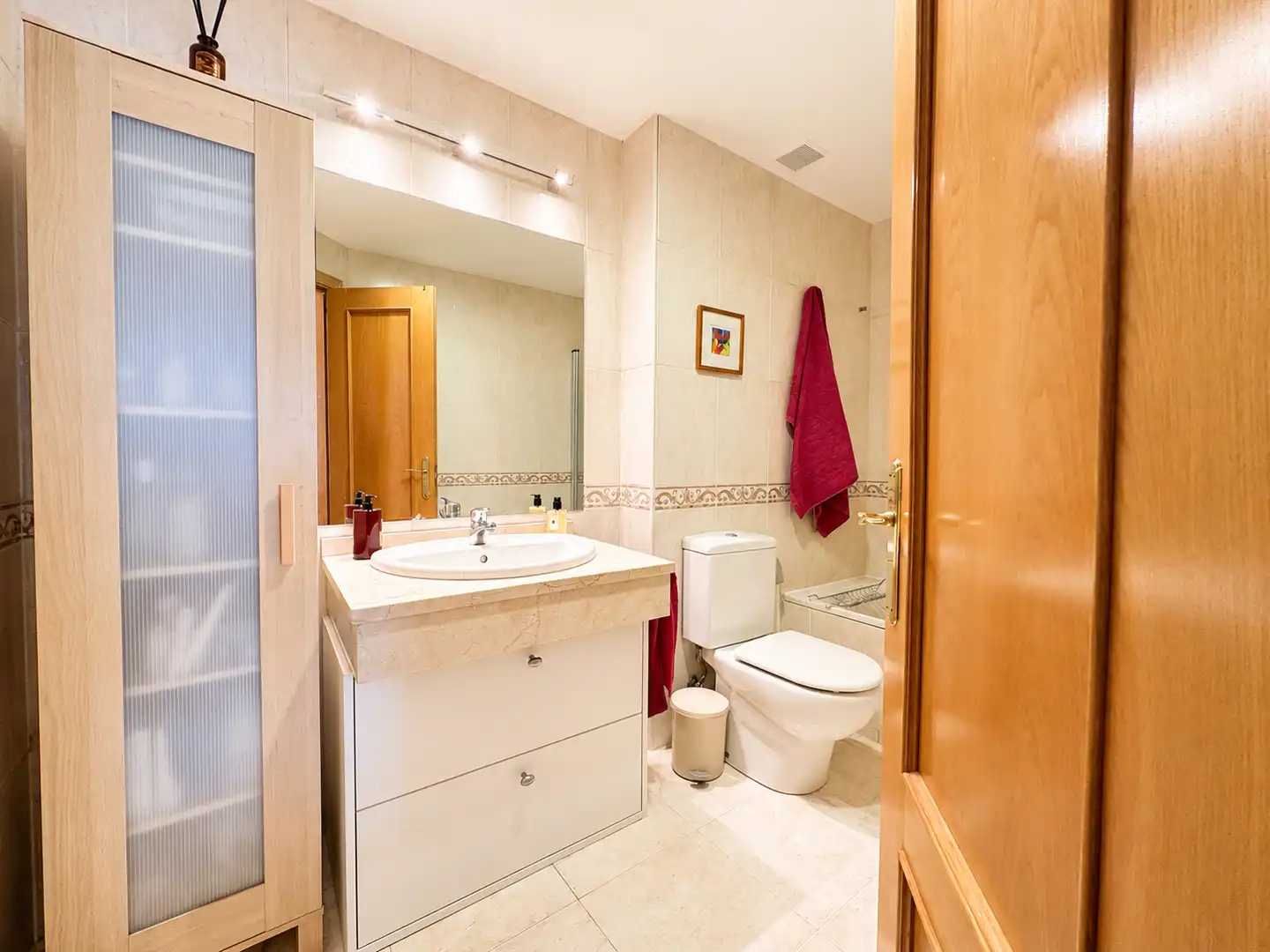 Baño de Dúplex en venta en Torrelodones con Piscina comunitaria