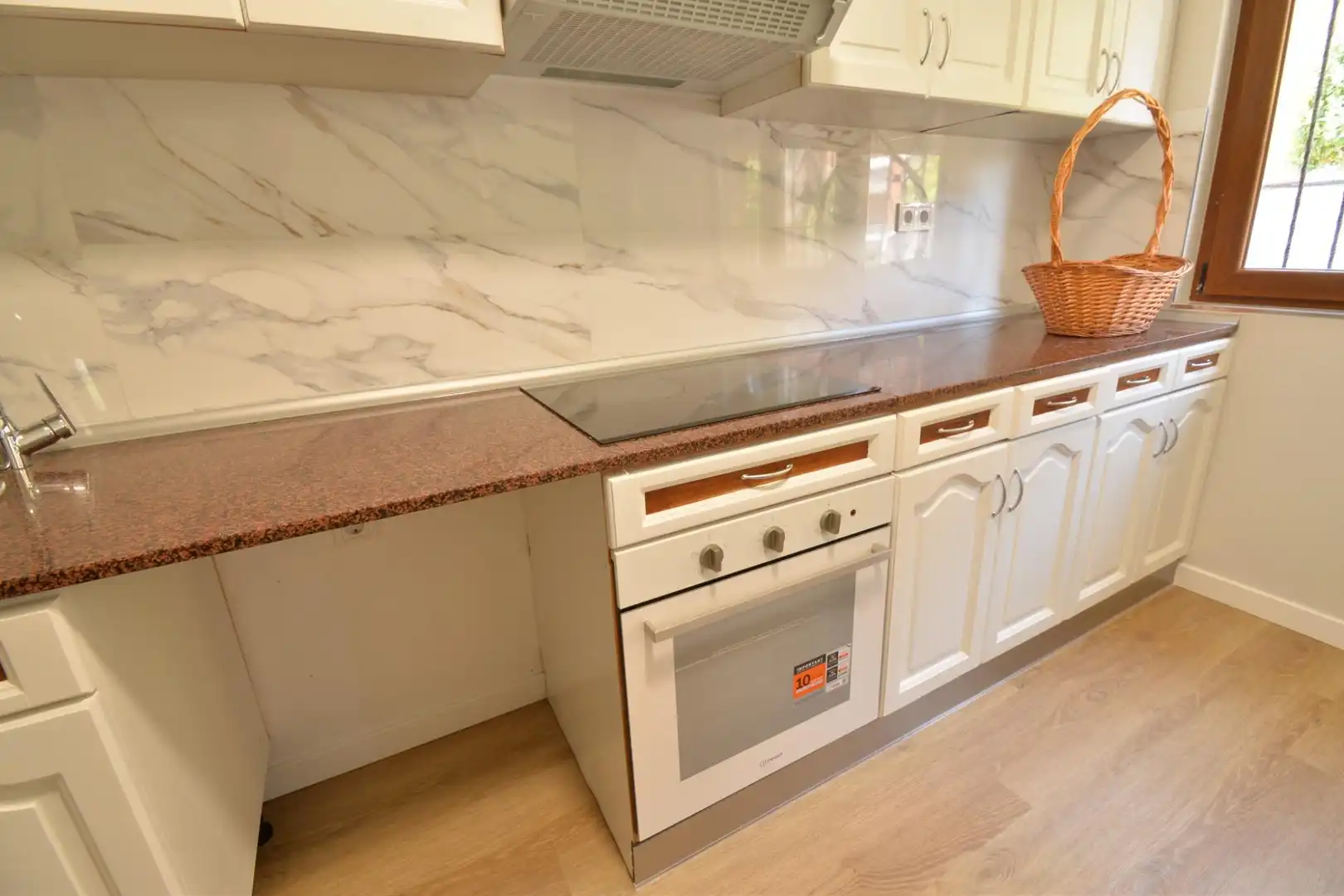 Kitchen of Houses for rent in Oviedo   with Terrace and Storage room