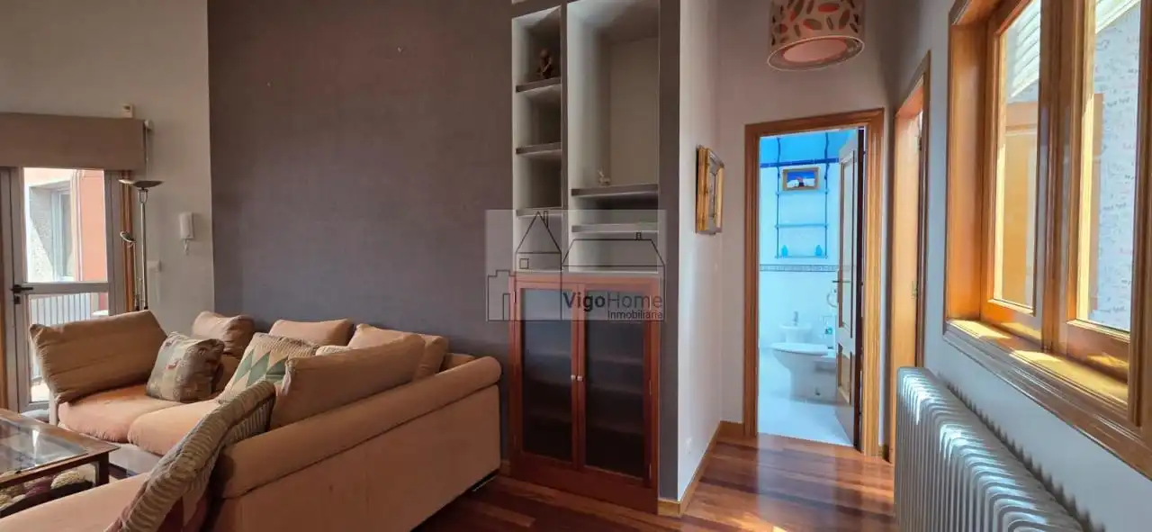 Living room of Duplexes for rent in Vigo   with Heating, Parquet flooring and Terrace
