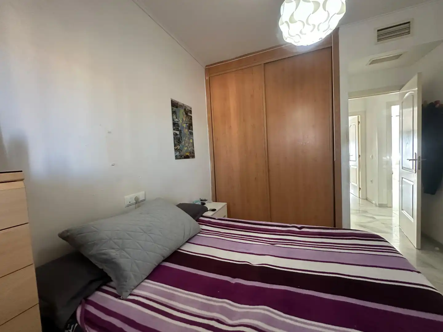 Dormitori de Apartament en venda en Almería
