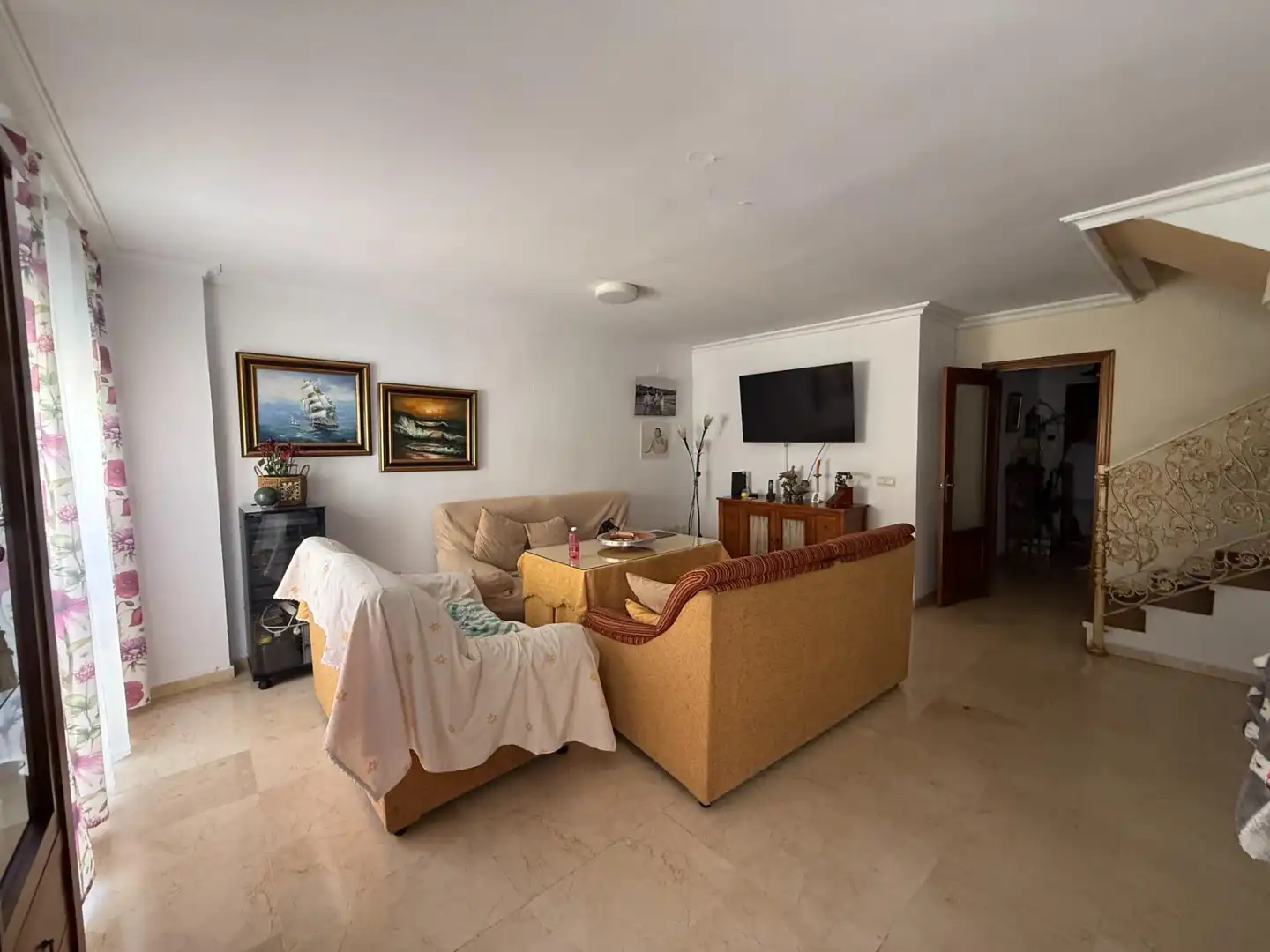 Sala de estar de Dúplex en venta en Huelva con Aire acondicionado y Calefacción
