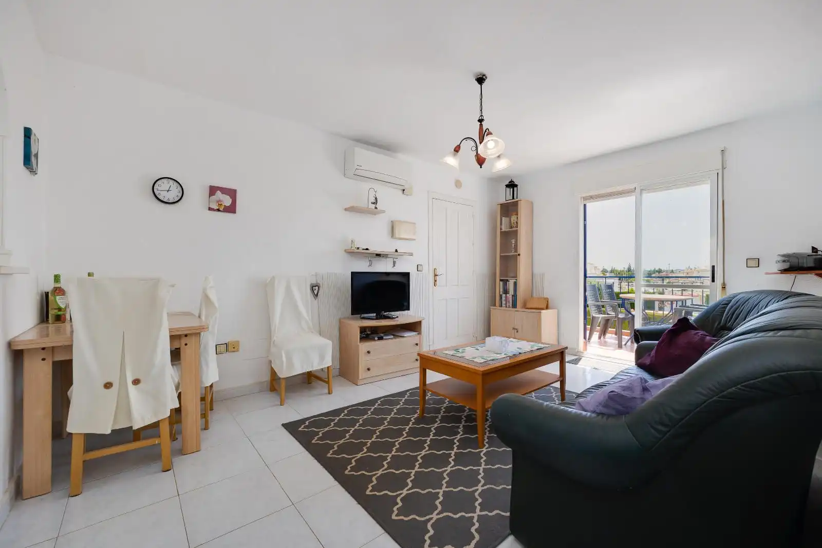 Sala d'estar de Àtic en venda en Torrevieja amb Aire condicionat, Terrassa i Piscina