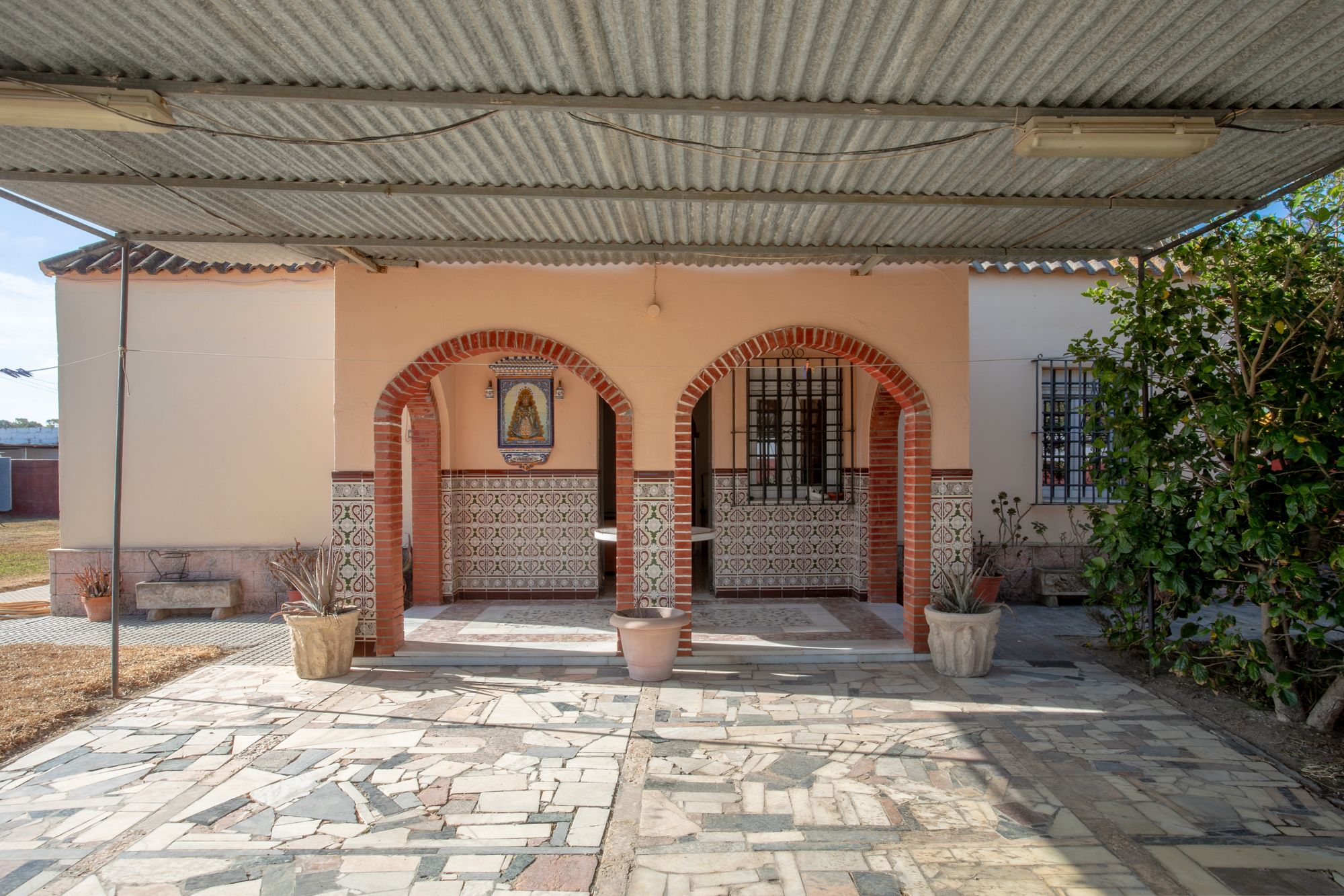 Finca rústica en venda en Chiclana de la Frontera amb Jardí privat, Terrassa i Piscina