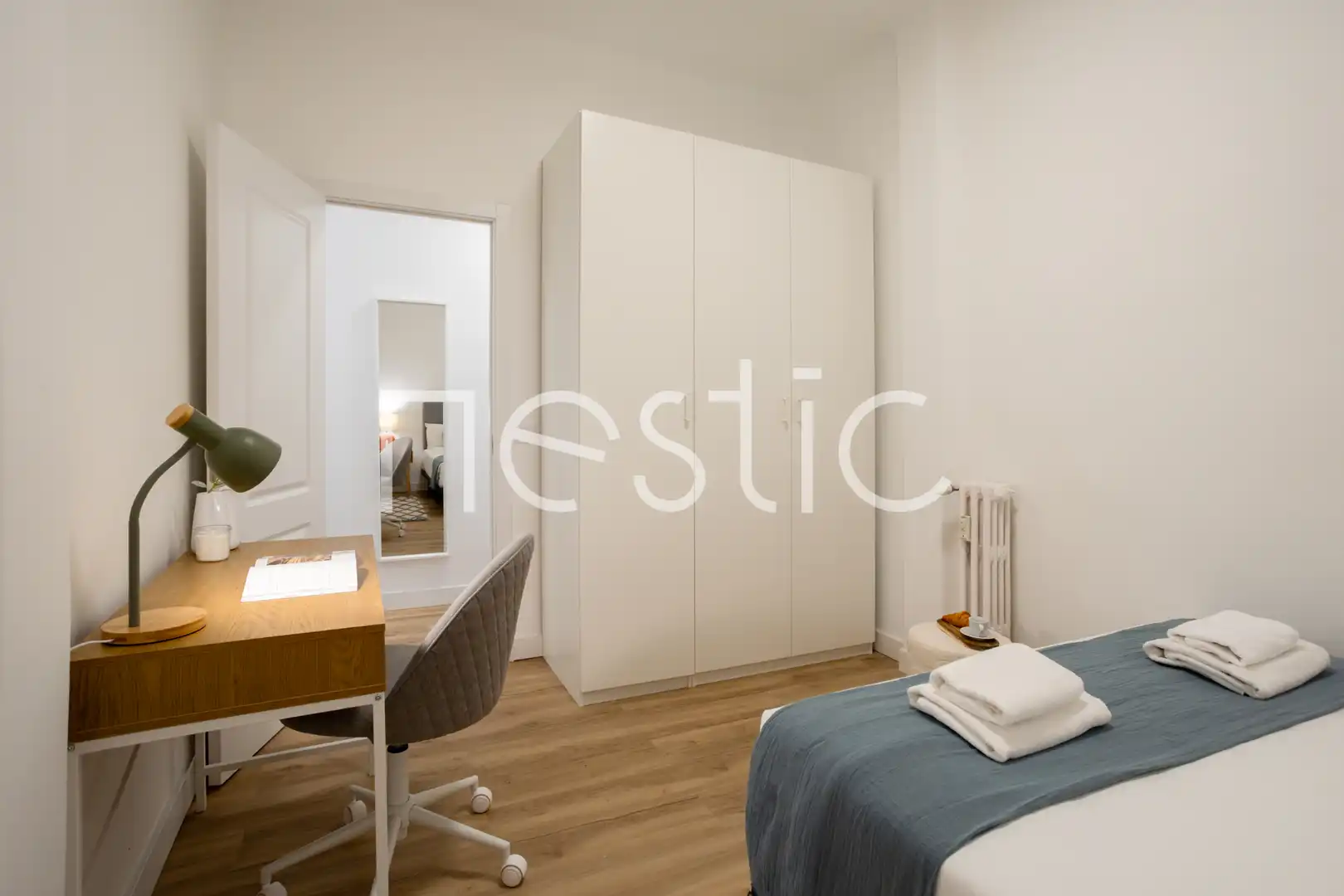 Bedroom of Apartments for rent in Madrid  with Heating, Furnished and Washing machine