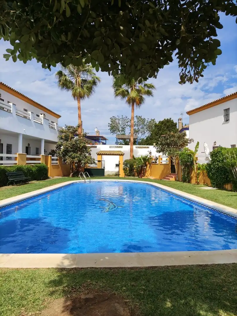 Apartments for rent in Avenida 28 de Febrero, 68, Conil
