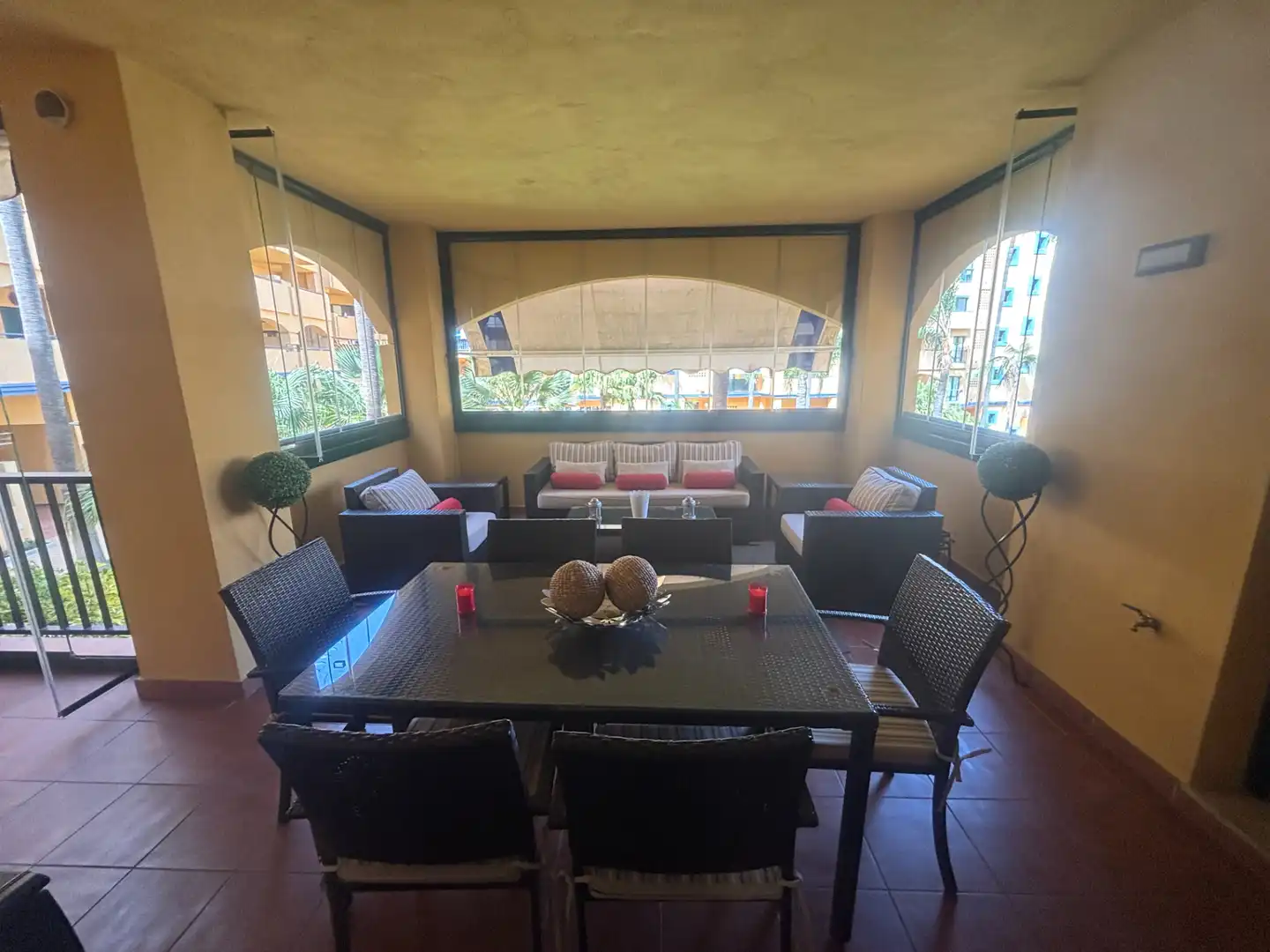 Terraza de Piso en venta en Marbella con Aire acondicionado, Terraza y Amueblado