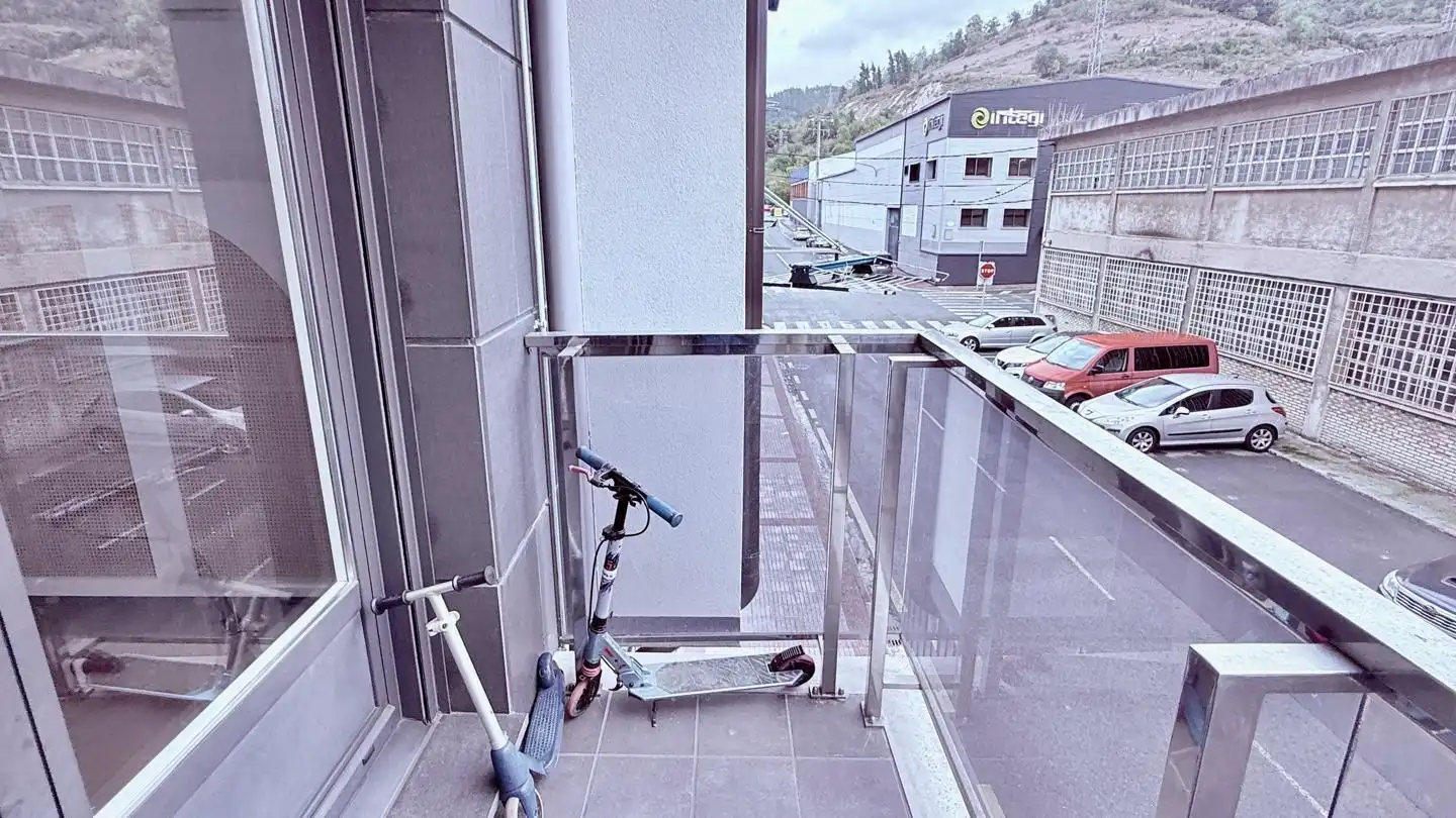 Piso con terraza en venta en Askorra Kalea, imagen 26