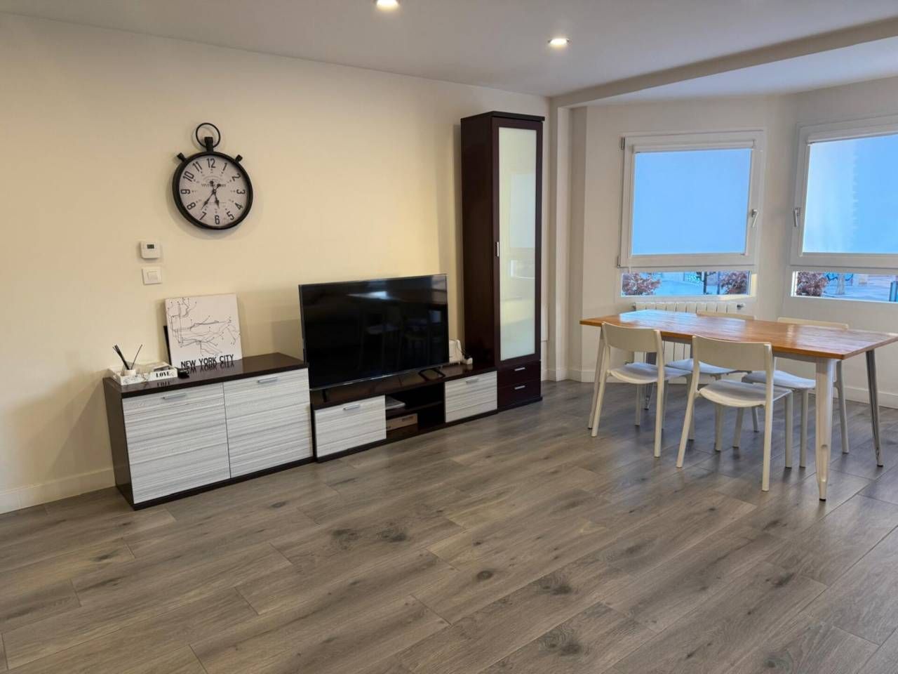 Sala d'estar de Pis en venda en  Albacete Capital amb Calefacció, Terrassa i Moblat