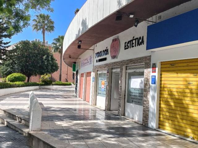 Local comercial en Alquiler en Calle Sondalezas, 27 en La Florida - Parque Norte