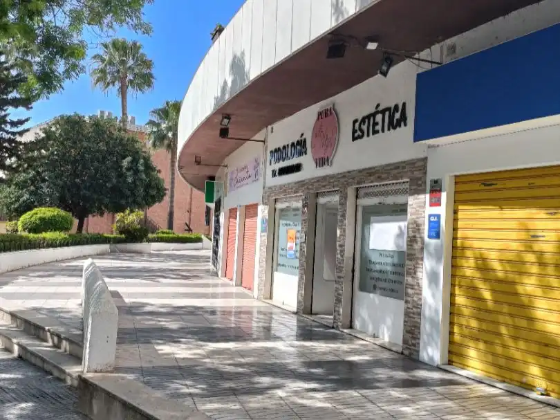 Vista exterior de Local de alquiler en Málaga