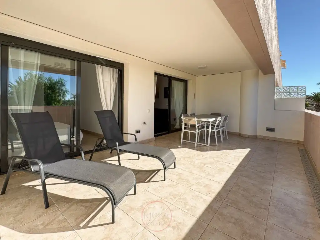 Appartement compact avec piscine à vendre à Ronda Del Mulhacen
