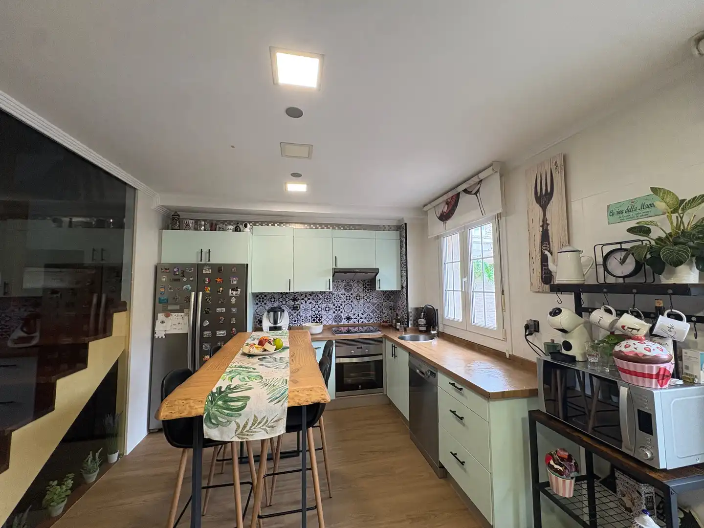 Küche von Einfamilien-Reihenhaus zum Verkauf in Carreño mit Heizung, Parkett und Terrasse