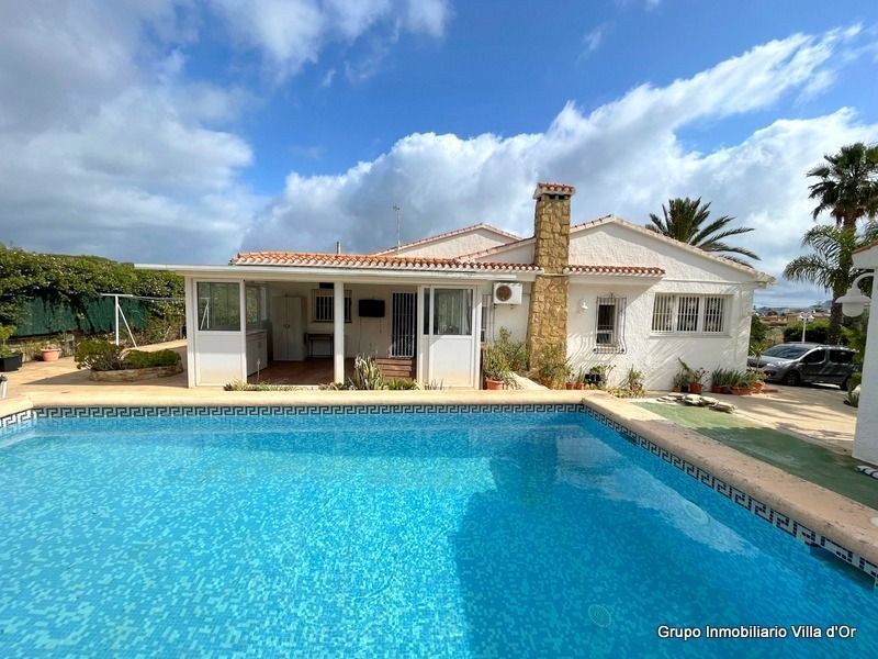 Exterior view of House or chalet for sale in Dénia  with Air Conditioner, Heating and Private garden