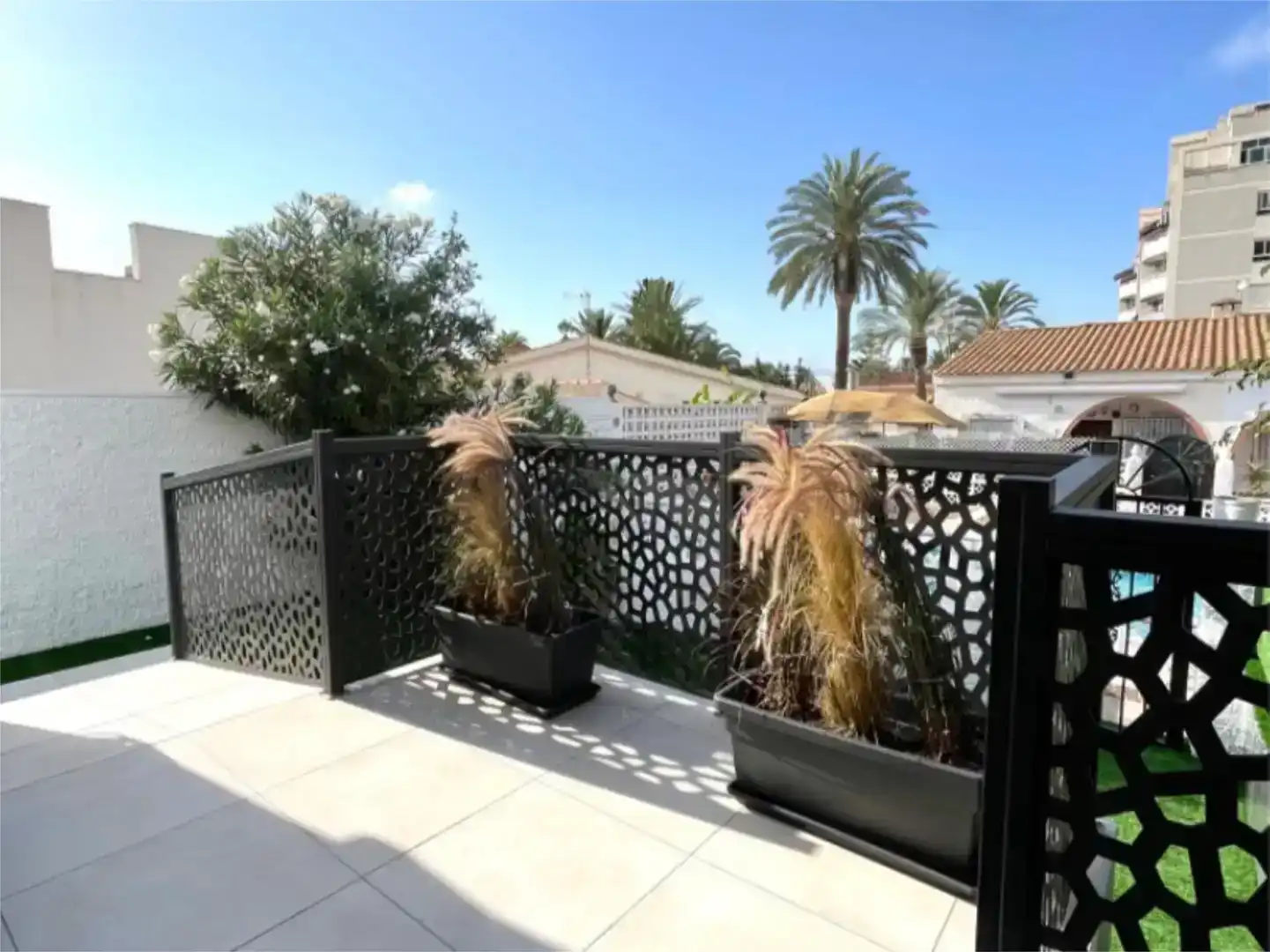 Terrassa de Casa o xalet en venda en Torrevieja amb Aire condicionat i Piscina
