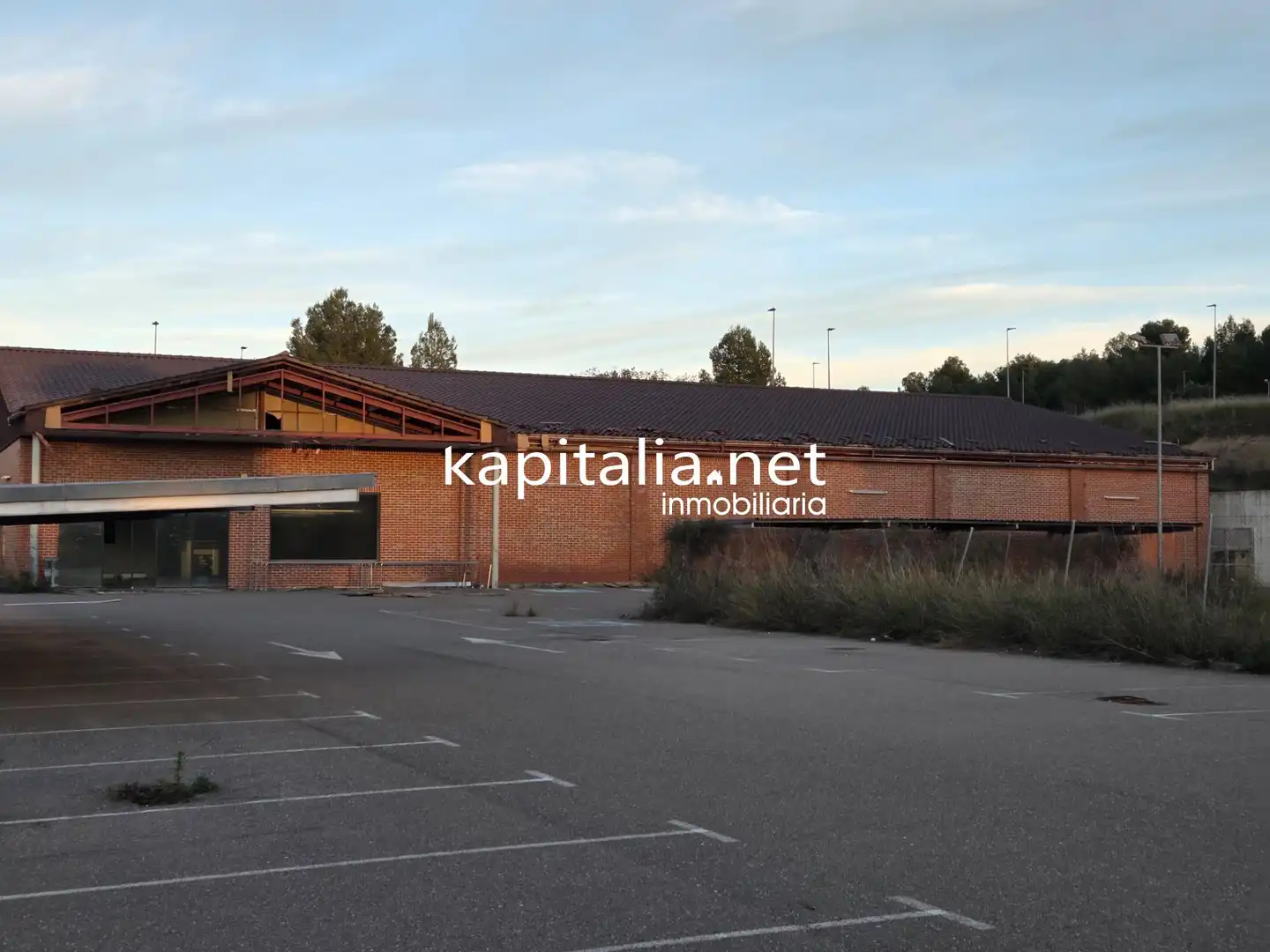 Exterior view of Industrial buildings for rent in Ontinyent