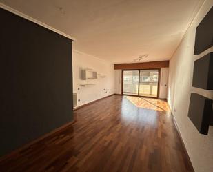 Wohnzimmer von Wohnung zum verkauf in Sabadell mit Schwimmbad und Balkon