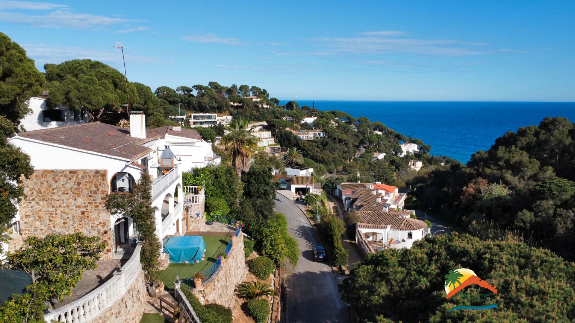 Vista exterior de Casa o xalet en venda en Tossa de Mar amb Jardí privat, Parquet i Terrassa