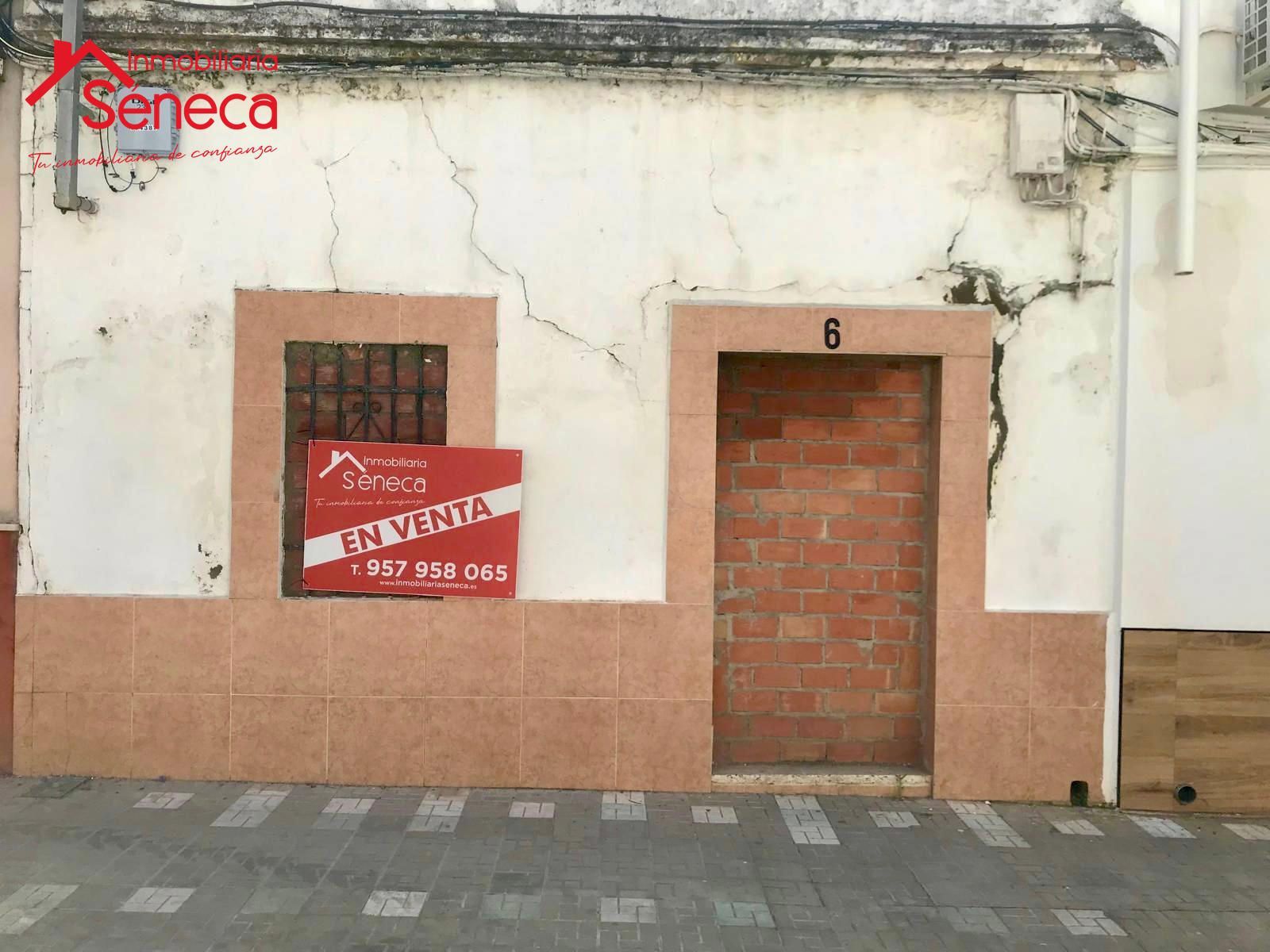 Vista exterior de Casa o chalet en venta en  Córdoba Capital