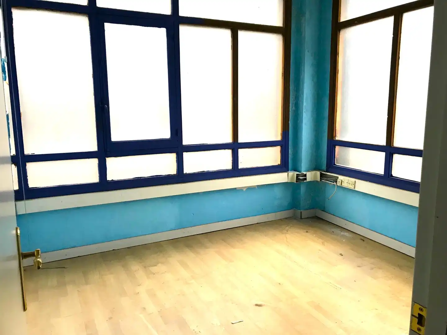 Industrial buildings for sale in Bilbao 