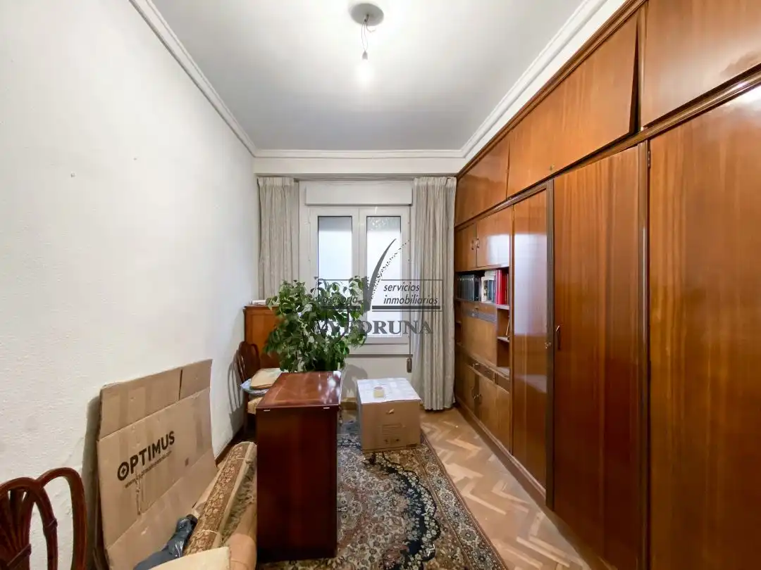 Bedroom of Flat for sale in Zaragoza  with Heating and Balcony