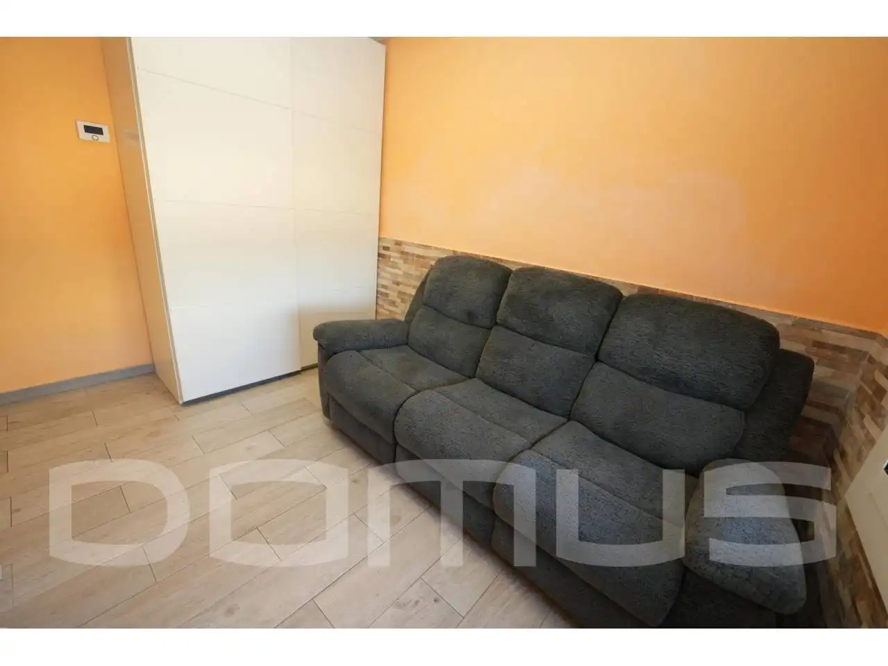 Sala d'estar de Pis en venda en Sant Vicenç Dels Horts amb Calefacció, Terrassa i Moblat