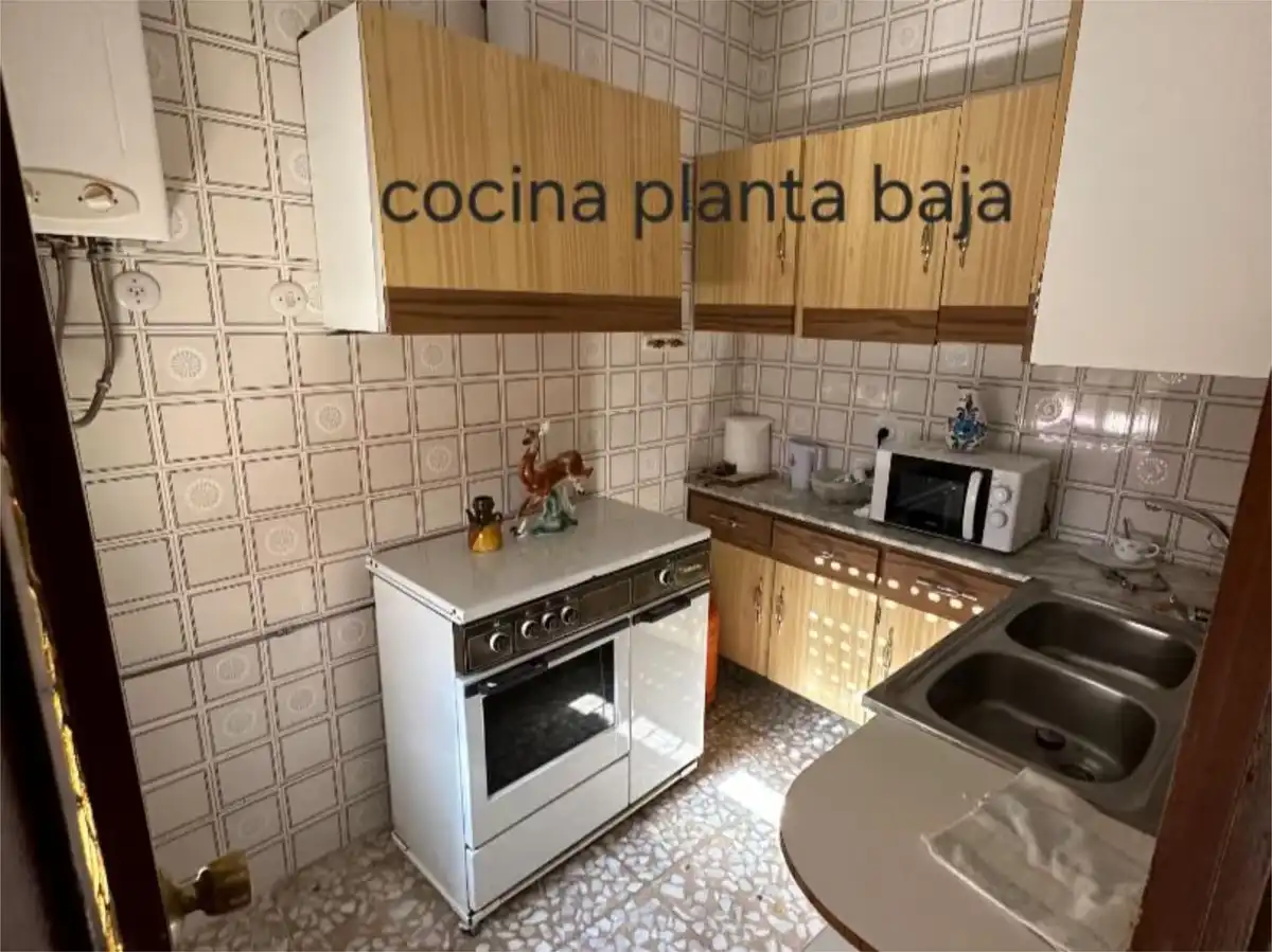 Kitchen of Flat for sale in Cabezarrubias del Puerto  with Heating and Balcony