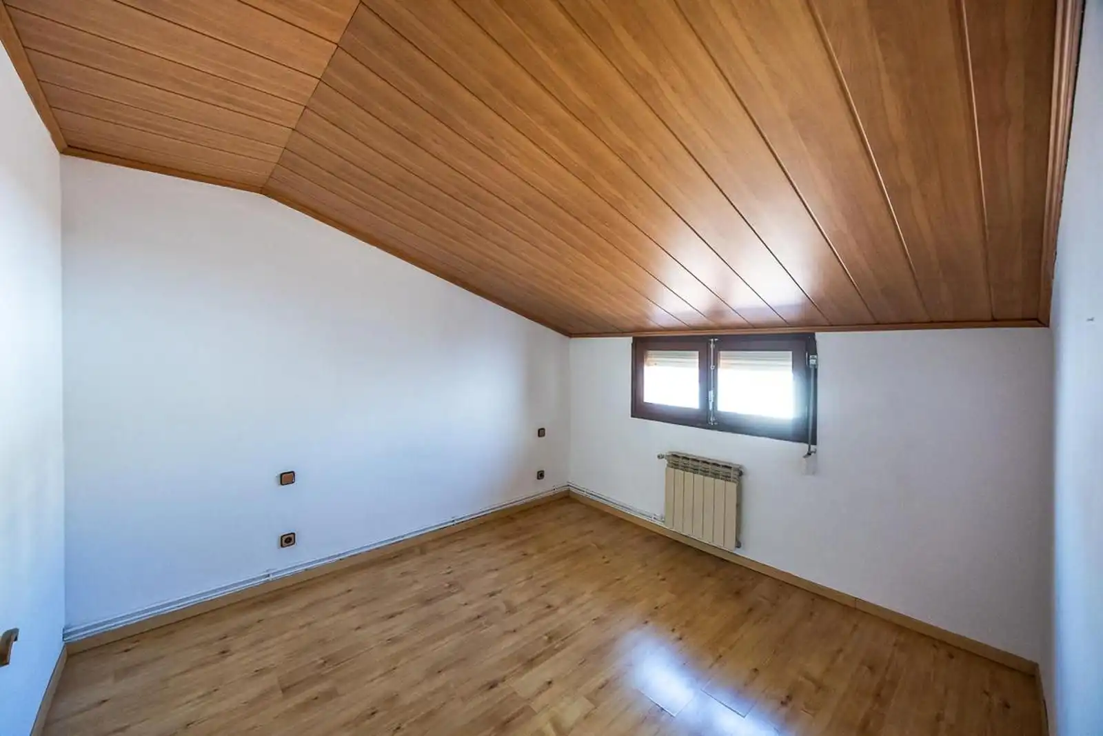 Ático en venta en Sabadell con Calefacción, Terraza y Balcón
