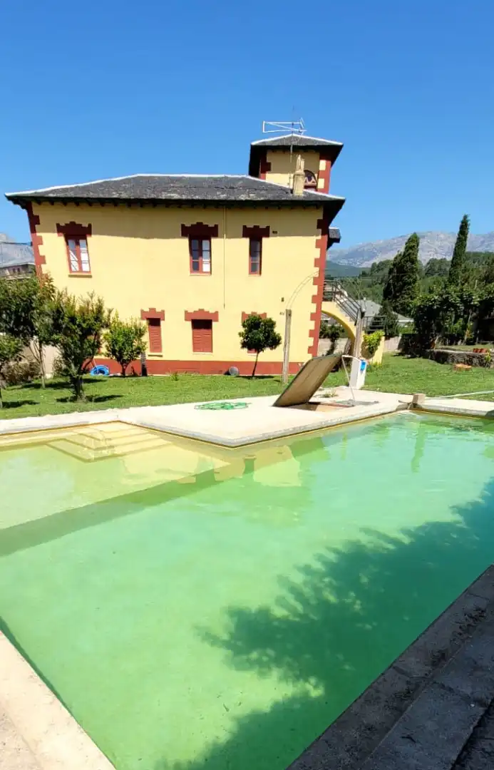 Piscina de Casa o chalet en venta en Arenas de San Pedro con Jardín privado y Piscina