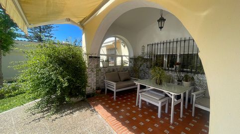 Foto 4 de Casa o xalet en venda a Calle Bisbita, 904b, Los Gallos, Chiclana de la Frontera