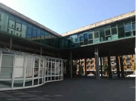 Büro zur Miete in C/ Comandante Caballero, Llamaquique