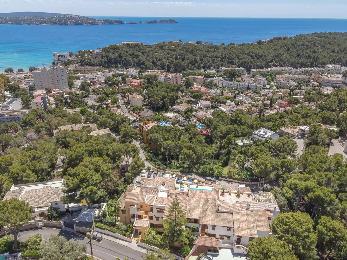 Vista exterior de Piso en venta en Calvià con Aire acondicionado, Calefacción y Piscina