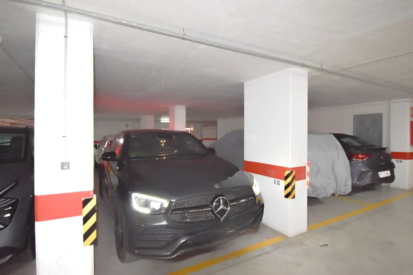 Parking de Apartamento de alquiler en Santa Pola con Aire acondicionado, Calefacción y Terraza