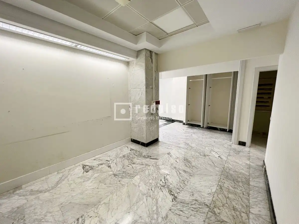 Local en venta en Málaga con Aire acondicionado