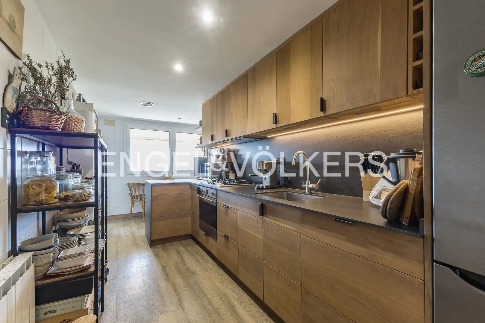 Kitchen of Duplexes for sale in Castelldefels  with Air Conditioner, Heating and Terrace