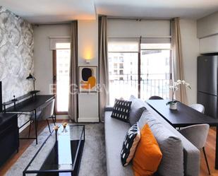 Living room of Apartment for sale in  Valencia Capital  with Air Conditioner, Swimming Pool and Balcony