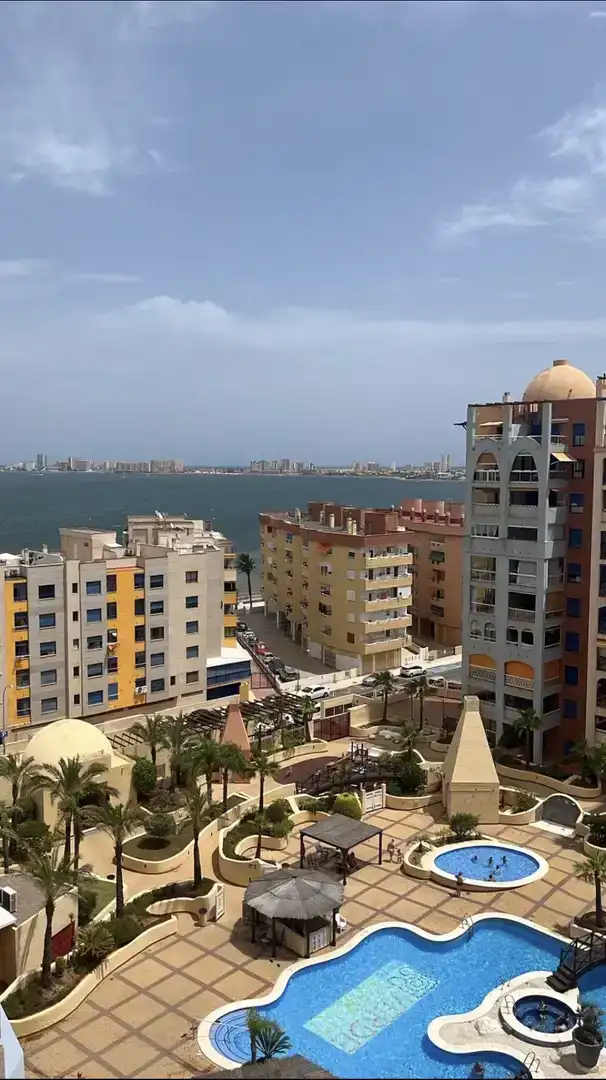 Vista exterior de Apartament en venda en Cartagena amb Aire condicionat, Piscina i Balcó