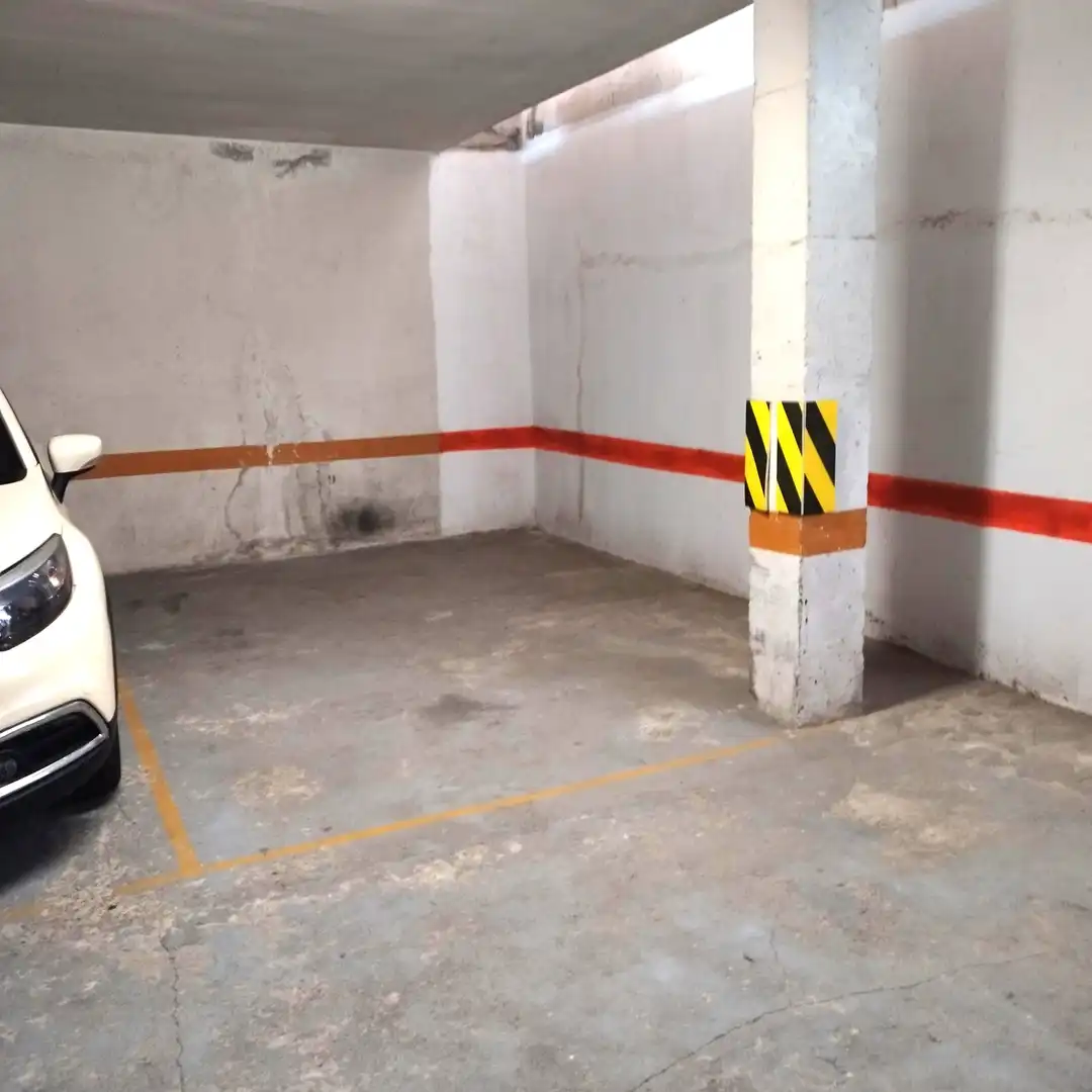 Einzelparkplatz mit Aufzug zum Verkauf in Carrer d'Espinoi, imagen 4