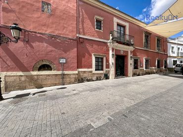 Villa mit Pool zum Verkauf in Gines