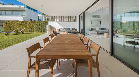 Foto 5 de Casa adosada en venda a Las Lomas de Río Verde, Marbella