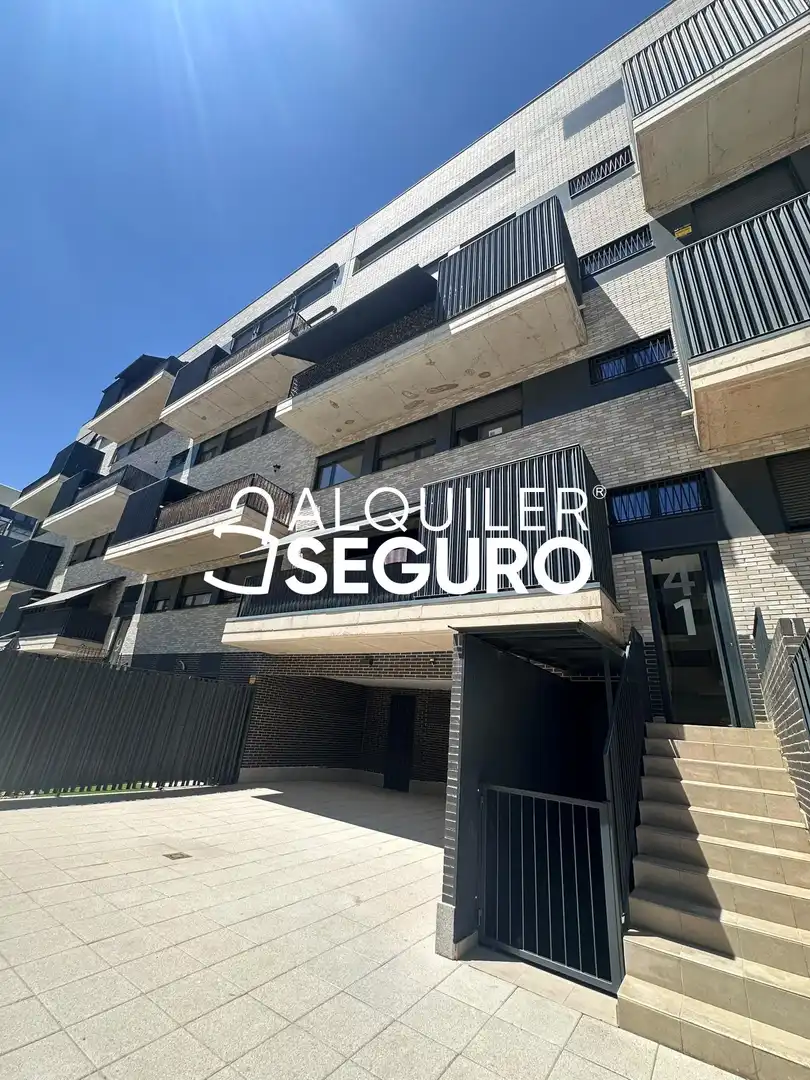 Vista exterior de Pis de lloguer en Madrid amb Aire condicionat, Calefacció i Terrassa