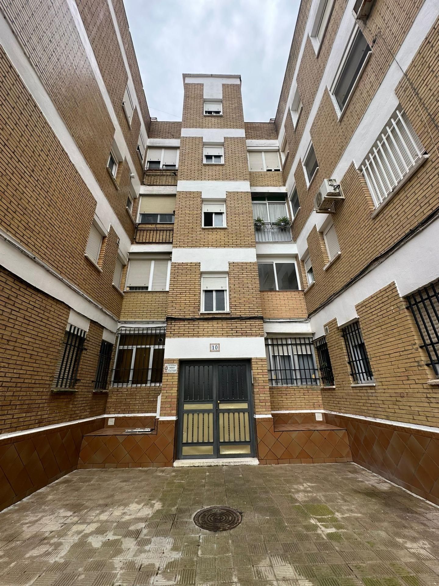 Außenansicht von Wohnung zum Verkauf in Utrera