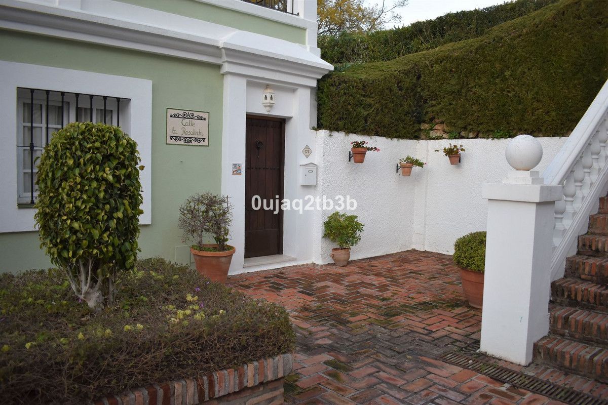 Jardí de Casa adosada en venda en Marbella amb Aire condicionat, Jardí privat i Terrassa
