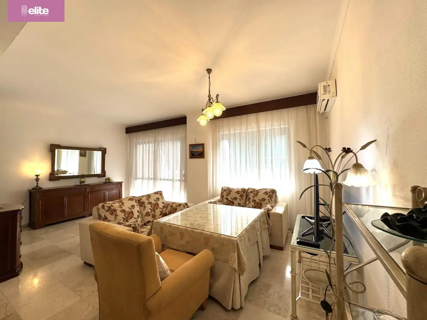 Living room of Flat for sale in Jerez de la Frontera