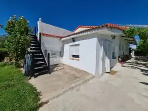 Vista exterior de Finca rústica en venda en Fuente El Saz de Jarama amb Aire condicionat, Calefacció i Jardí privat