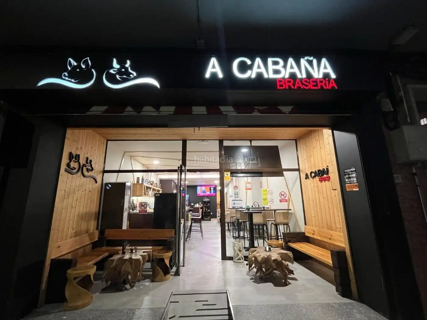 Local comercial en alquiler en Avenida Rosalía de Castro 37, imagen 8