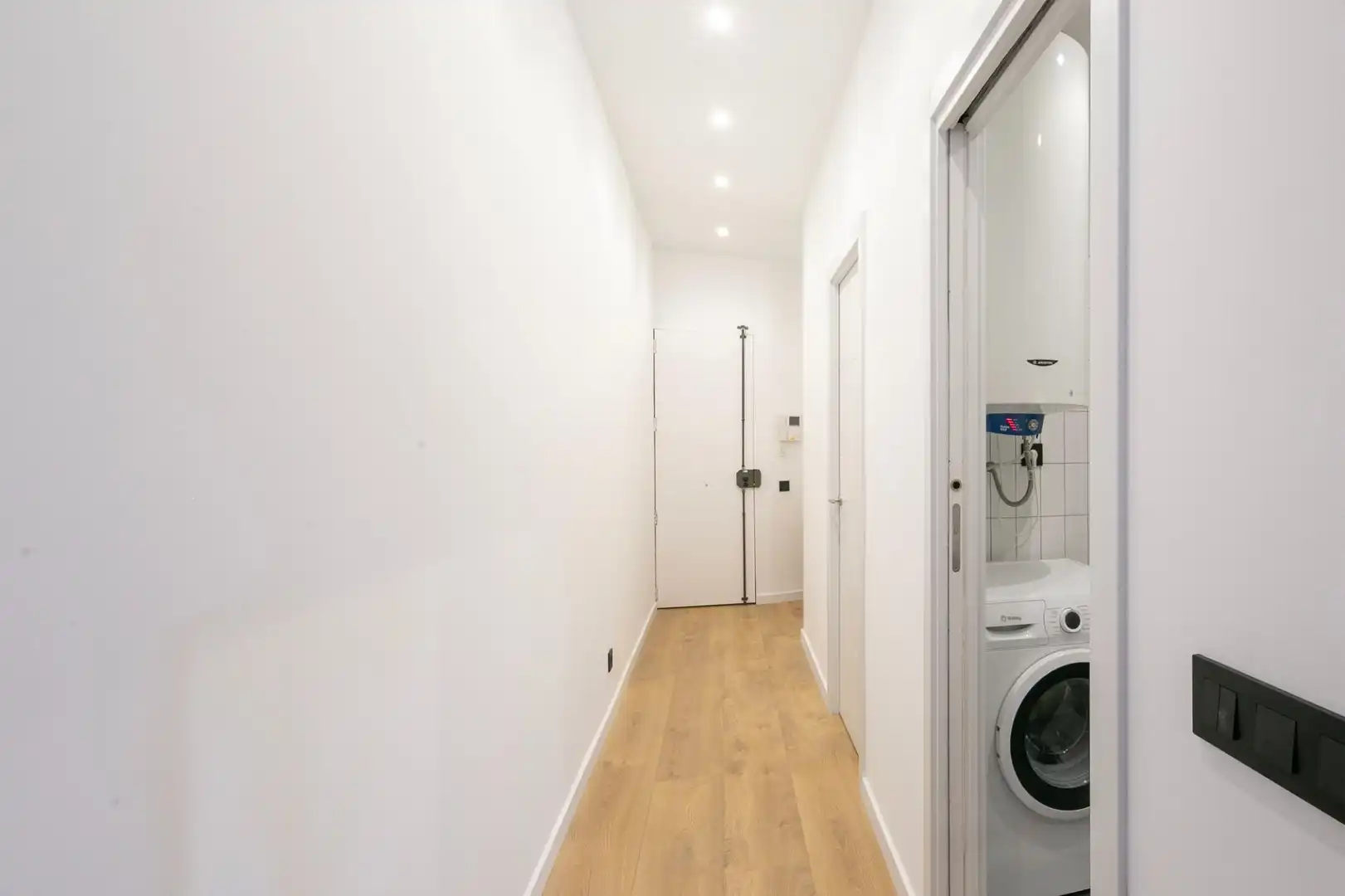 Wohnung zur Miete in Barcelona mit Klimaanlage, Heizung und Parkett