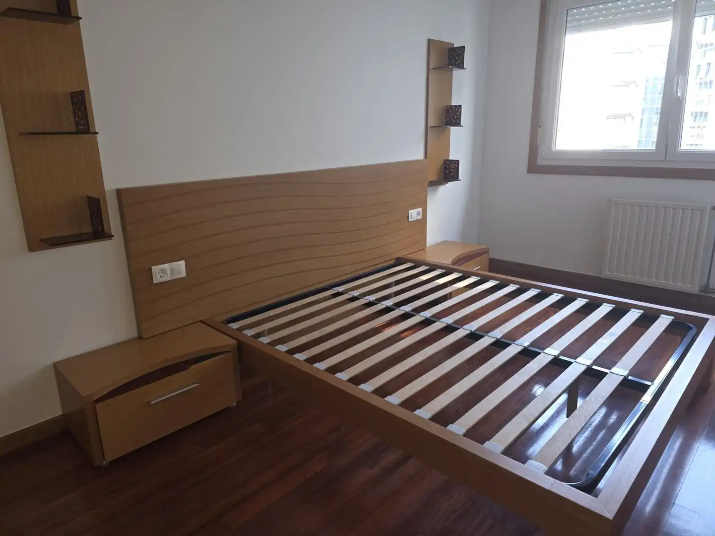 Schlafzimmer von Wohnung zur Miete in Ponteareas mit Heizung, Abstellraum und Möbliert