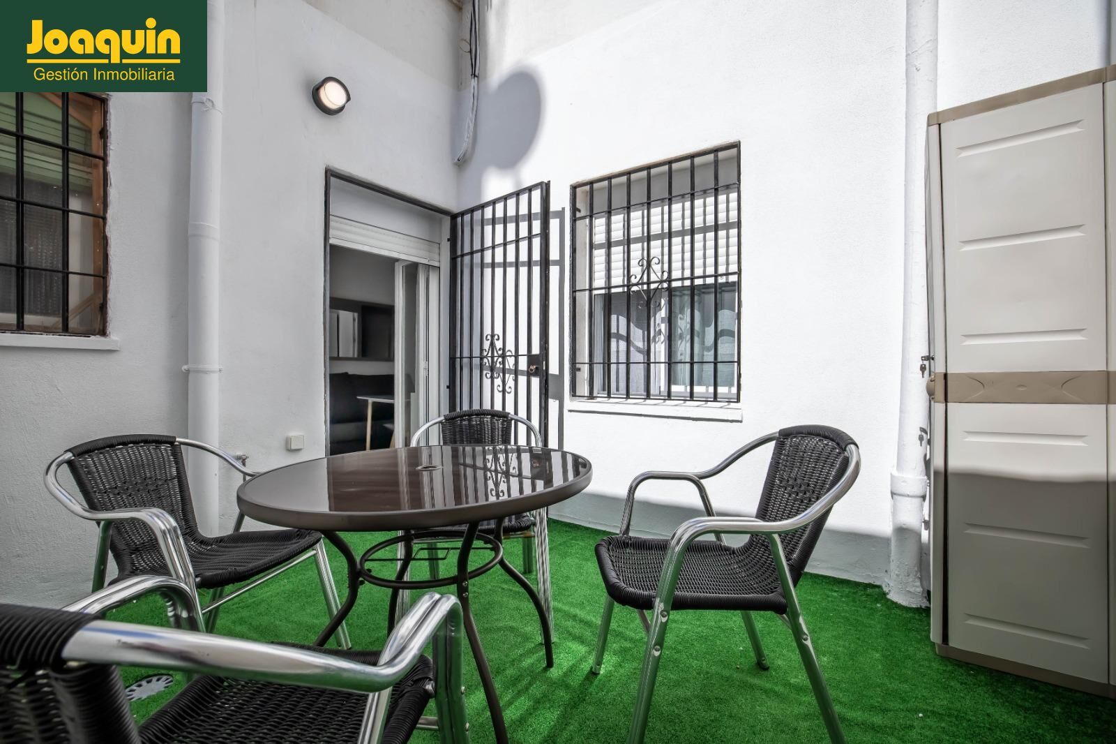 Terrace of Planta baja for sale in  Córdoba Capital  with Air Conditioner