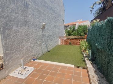 Adosado con piscina en venta en Carrer de la Pujada del Puig Rom
